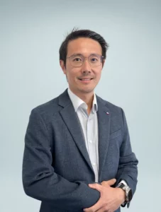 Portrait of Dr Yu Chao Lee