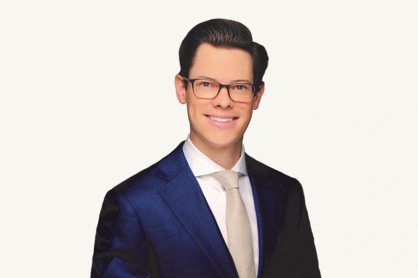 Portrait of Dr Aaron Stevenson