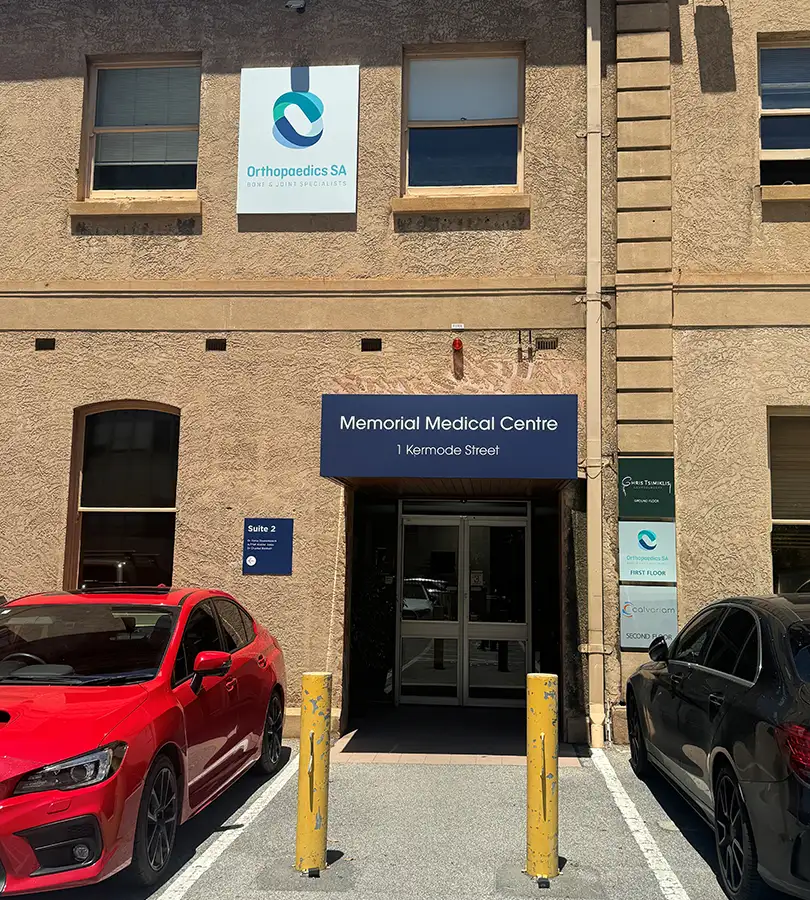 Memorial Medical Centre with Orthopaedics SA signage