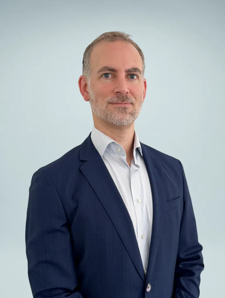 Portrait of Dr Daniel Mandziak